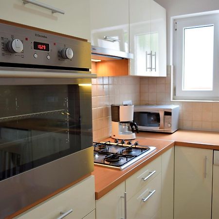 Sunnyy Beacch Apartments Banjol Exteriör bild