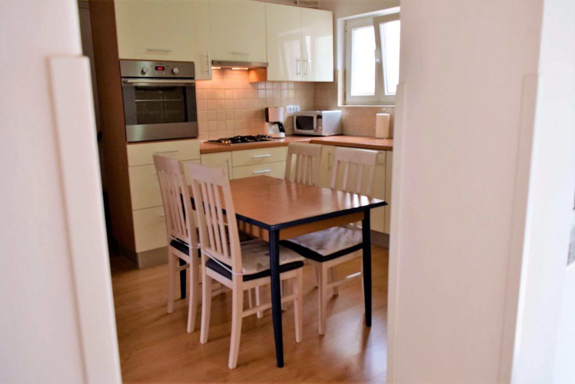 Sunnyy Beacch Apartments Banjol Rum bild